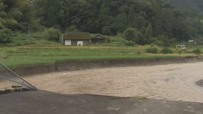 霧島市　犬飼・手籠川上流で５世帯８人が孤立　土砂崩れなどで道路寸断|TBS NEWS DIG
