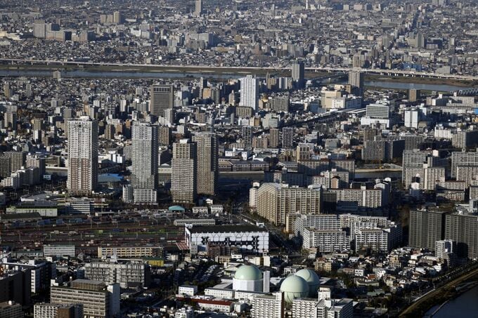 【債券週間展望】長期金利は波乱も、中東と日銀で上下大揺れの公算