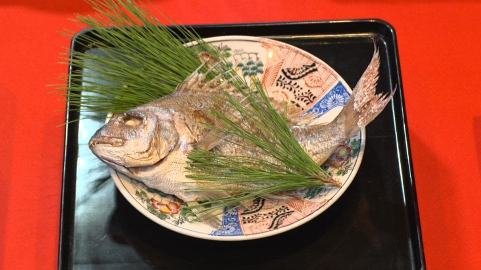 琉球国王が食べた祝宴料理　1846年の首里城正殿の修繕完成祝いの献立を再現
