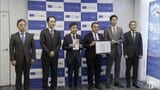 住宅建設会社が青森市に1500万円を寄付　市が取り組む教育環境を整備する事業を支援　寄付金は放課後児童会で使われる小型除雪機の購入や小学校の改築などに活用|TBS NEWS DIG