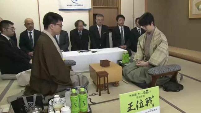 タイトル6連覇を目指す藤井聡太七冠（22）に永瀬拓矢九段（32）が挑戦　「王位戦七番勝負」の第2局が始まる　神戸市|TBS NEWS DIG