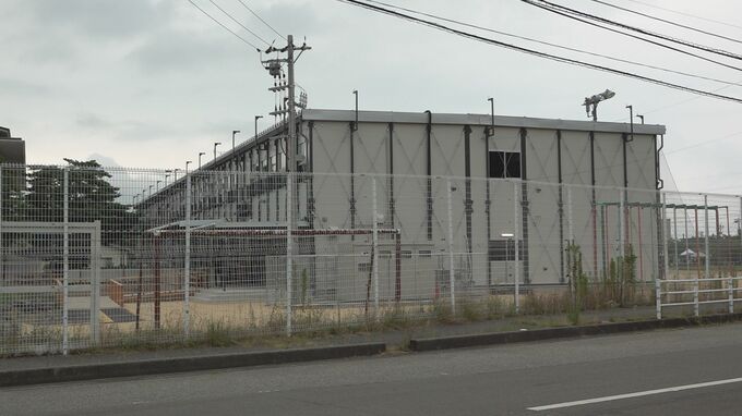 児童「広～い！」能登半島地震の被災地に仮設小学校 児童と保護者の内見会　|　石川県のニュース｜MRO北陸放送