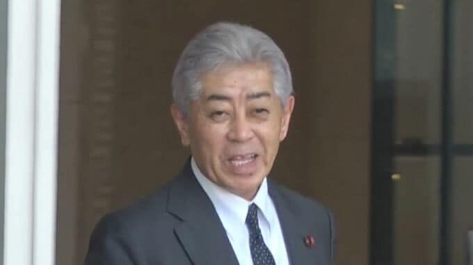 【速報】岩屋前外務大臣と中国・何立峰副首相の会談始まる　台湾有事発言後に初