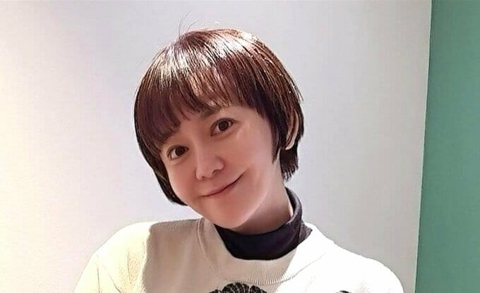 【 華原朋美 】 「髪切っちゃったっ♥」「ロングヘアは大好きだけど子育てしていると巻いたりする時間も無くなっちゃう」「なんだかスッキリな気分です」|TBS NEWS DIG