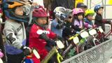 人気急上昇中!ペダルなし自転車「ストライダー」大会 2歳児も参加 150人が力走 | 愛媛のニュース - Nスタえひめ|あいテレビは6チャンネル