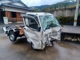 軽トラックと大型トラックが正面衝突  軽トラ運転の79歳男性が死亡  愛媛・四国中央市|TBS NEWS DIG