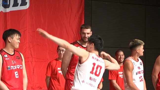 B2で戦う新たなシーズンへ 岩手ビッグブルズが新ユニフォームと新加入選手をお披露目 盛岡市|TBS NEWS DIG