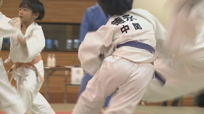 「今年も柔道に打ち込みたい」約100人で柔道の初稽古　週５で練習も正月につかの間の休息|TBS NEWS DIG