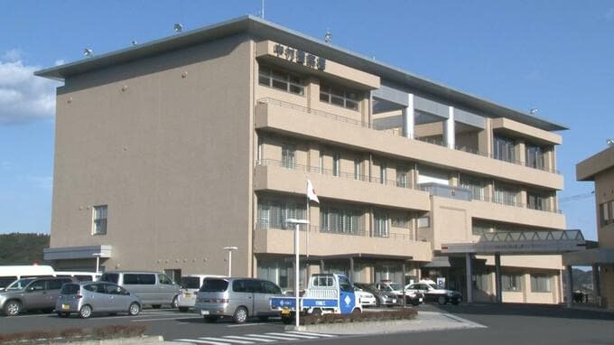 ネックレス盗み警備員を暴行　５０代の男を「事後強盗」の疑いで逮捕　高知・四万十市　|　高知のニュース・天気｜KUTV NEWS | KUTVテレビ高知