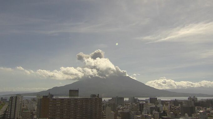 桜島で噴火２回　噴煙１４００ｍと１０００ｍまで上がる　|　鹿児島のニュース｜MBC NEWS｜南日本放送