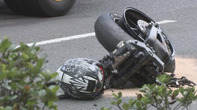 横浜市保土ヶ谷区でバイクと乗用車の事故　車線変更時に追突か　バイク運転の男性死亡|TBS NEWS DIG