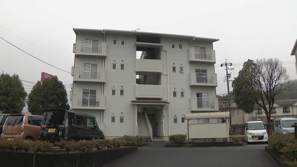 【速報】小学生とみられる女の子含む3人が死亡 30～40代 50～60代くらいの女性 ｢警報音が鳴っている｣ 室内には練炭が… 岐阜･瑞浪市の集合住宅