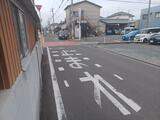 住宅街の見通し悪い交差点 軽乗用車と出合い頭に衝突 原付バイクの女性(72)死亡 | 愛媛のニュース - Nスタえひめ|あいテレビは6チャンネル