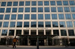 米FAA、航空機乗務員の放射線被ばく管理で後れ－報告書が改善提言| TBS CROSS DIG with Bloomberg