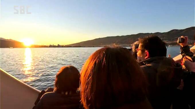 諏訪湖では初日の出クルーズ！「太陽のように明るく元気に」「パワーもらって躍進の一年に！」|TBS NEWS DIG