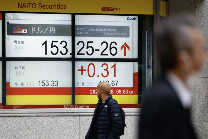 円の対ドル下落率が１％に達する、与党過半数割れの衆院選受け