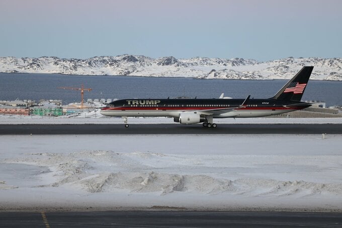 グリーンランド奪取、トランプ氏は本気だ－中間選挙前に行動も