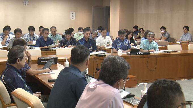 米兵による性的暴行事件受け県議会の特別委員会　プライバシー保護に留意した事件の公表について議論|TBS NEWS DIG