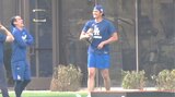 大谷翔平、投球フォーム確立へ　自主トレ5日目は傾斜を使って投げ込み、アイアトン通訳らと談笑も|TBS NEWS DIG
