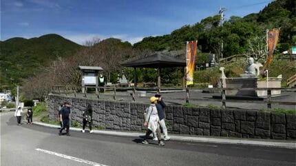 【中古】 初夏の浜辺を歩けば 鑑真の足跡めぐり 早春の南さつま路をウォーキング 鹿児島 | 鹿児島の