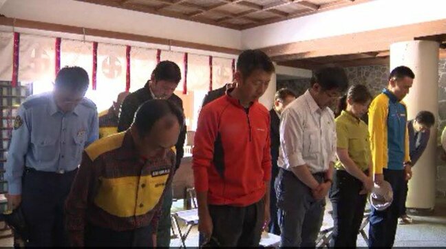 「例年並みにクマは山の中にいる…」【クマ出没に注意】本格的な登山シーズンへ…長野市戸隠神社・奥社で戸隠山の山開き「クマ鈴」や「ラジオ」など音の鳴るもの身につけて|TBS NEWS DIG