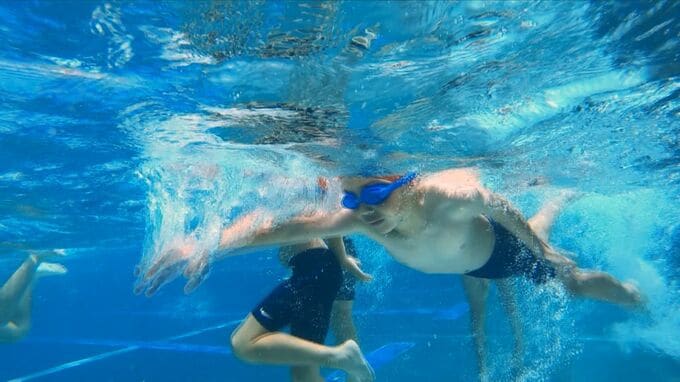 「水泳は命を守る勉強」熱中症リスクと老朽化に揺れる学校のプール|TBS NEWS DIG
