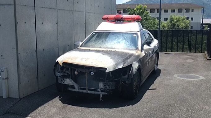 炎上したまま動き出し、パトカーに延焼した軽乗用車　運転していた39歳男を放火容疑で逮捕　大分　|　大分のニュース｜OBS NEWS｜大分放送