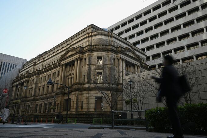 日銀12月会合、適時の利上げはインフレ圧力と長期金利を抑制との意見