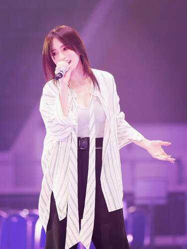 浜崎あゆみ 】 シンガポール公演を終え ファンに感謝のメッセージ