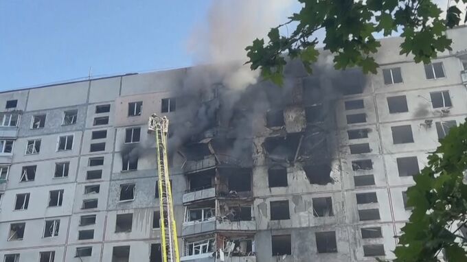 ウクライナ北東部に攻撃　1人死亡 42人けが　ロシア滑空爆弾使用か|TBS NEWS DIG