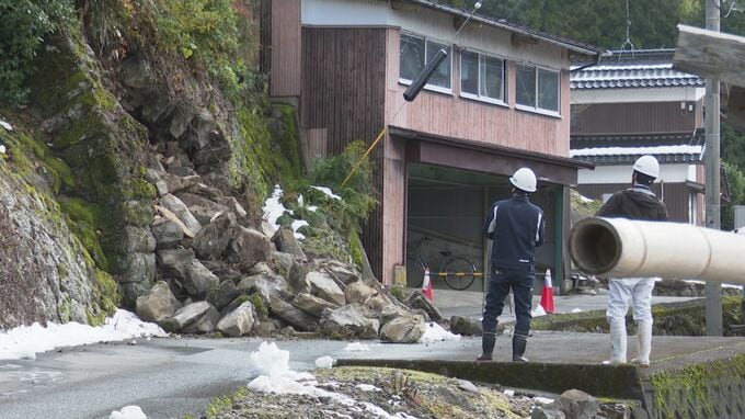 鳥取県・島根県で最大震度５強の地震が発生　専門家「あまり有名ではなかった活断層が動いた」と指摘　なぜ強い地震が発生した？「南海トラフが地震が起こるのが近づくにつれて、内陸地震が起きやすくなっている」|TBS NEWS DIG