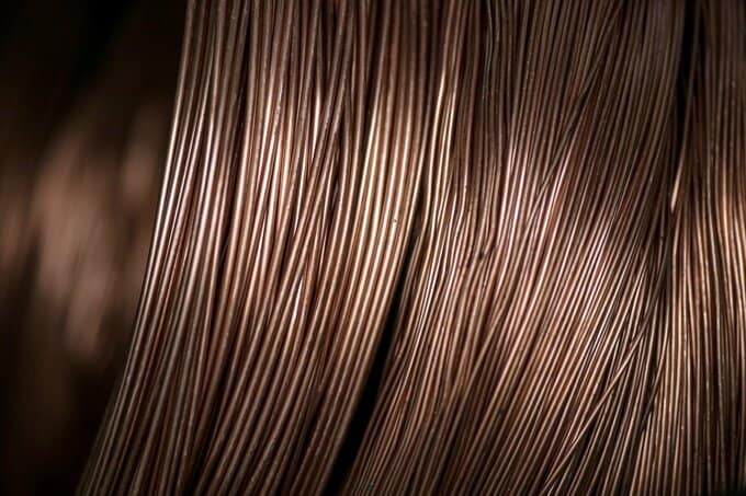 ゴールドマン警告、銅価格に下落リスク－ホルムズ海峡封鎖続けば