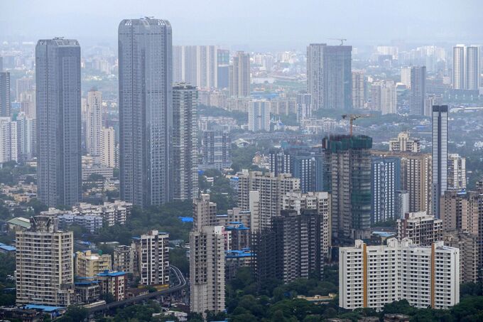 債券先物が上昇、日銀高田委員講演は従来と大きく変わらないとの見方