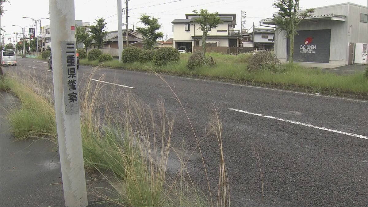 自転車の男性を乗用車でひき逃げして軽傷を負わせた疑い　三重県警職員の男を逮捕