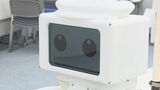 つぶらな瞳が特徴的…荷物を運ぶ“ロボット”JR東海が開発 人手不足解消へ 今年度中に人が多い駅で実証試験を行う方針 | 名古屋・愛知・岐阜・三重のニュース【CBC news】 | CBC web