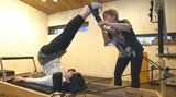 健康志向で急増！ 姿勢も体幹も整う「マシンピラティス」　SNS発信で人気拡大|TBS NEWS DIG
