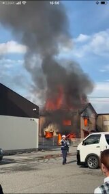 「納屋で何かが爆発している。家に燃え移りそうだ」富山市で建物火災 消火活動中 けが人の情報なし|TBS NEWS DIG
