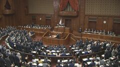 【速報】総理や閣僚らの“給与アップ”法案　衆院・本会議で可決　成立後、総理と政務三役は自主返納の方針| TBS CROSS DIG with Bloomberg