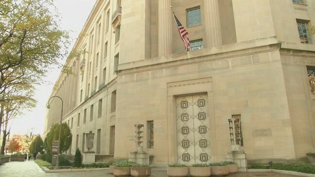 トランプ政権で新たな“粛清人事”　司法省がトランプ氏の捜査に関わった職員を解雇「大統領の政策を忠実に実行すると信じられない」|TBS NEWS DIG