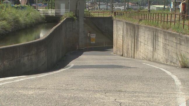 遮断機・排水ポンプと対策も、相次ぐ「アンダーパス」水没事故…なぜ?「急激に水位が上がる」道路の構造上ある危険性も 鳥取・米子市|TBS NEWS DIG