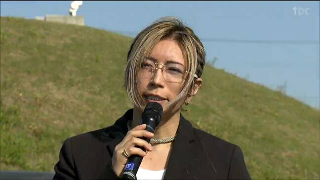GACKTさん震災の風化を懸念「新しい世代にも届けていく義務が僕らにはある」被災地訪れ鎮魂の祈り捧げる 宮城|TBS NEWS DIG