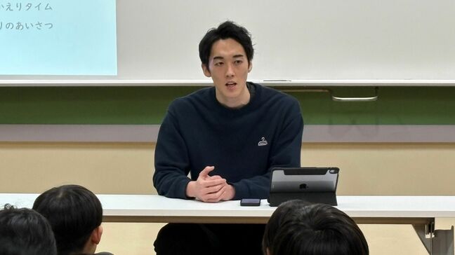 「育て方が悪かったのか…」自分を何度も責めた母　吃音のプロバスケットボール選手が当事者の親に伝えたいこと　「母は一度も“吃音のある子”というふうに接しなかった」【後編】|TBS NEWS DIG