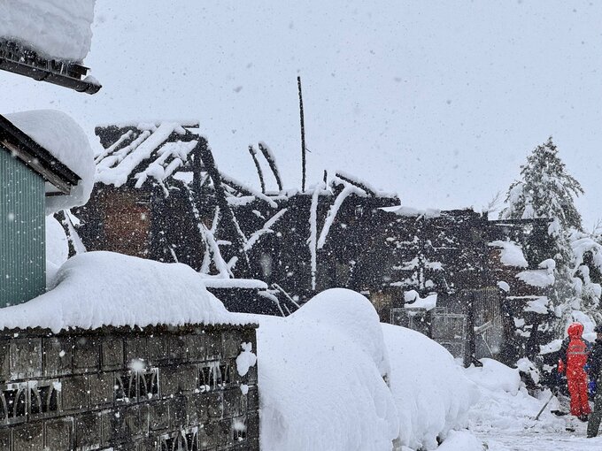 未明に稲倉1棟が焼ける火災　ケガ人なし（山形・鶴岡市）|TBS NEWS DIG