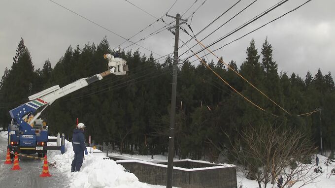 “ クリスマス寒波”　大雪の影響で停電続く村上市 復旧作業進む【新潟】|TBS NEWS DIG