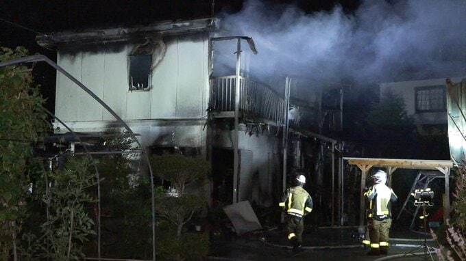 2階建て住宅1棟全焼　家に住む60代男性軽いけが　宮城・亘理町|TBS NEWS DIG