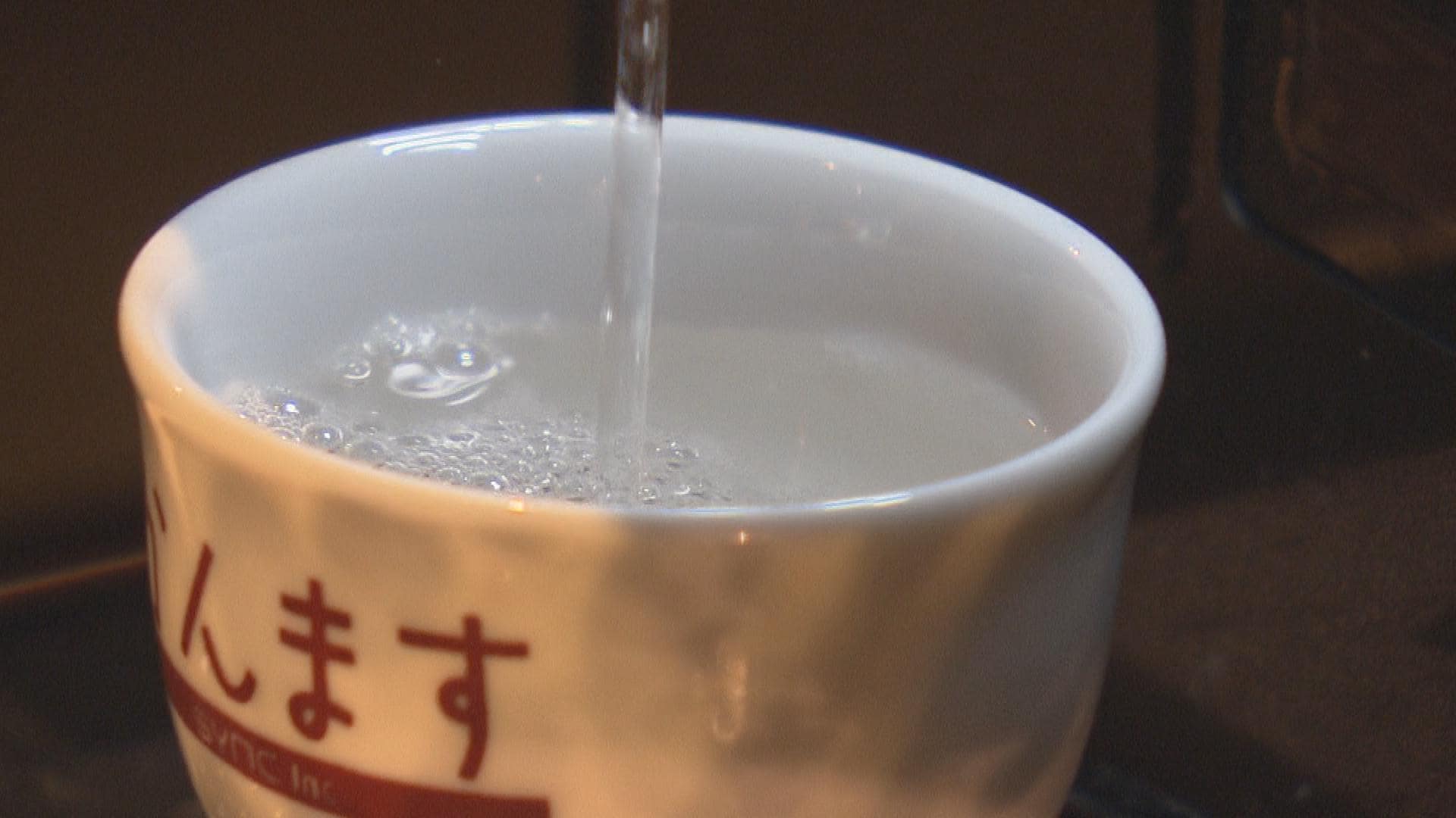 日本酒を手で「注がない」…新たな飲み方『自動でお酌』で省力化、データも蓄積 福島 | TBS NEWS DIG フォトギャラリー