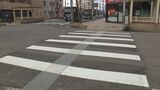 横断歩道の白線の間隔45→90㎝に? 塗り直しのコスト削減も… 視覚障害者からは「認識しづらくなる」|TBS NEWS DIG