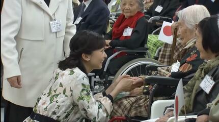 佳子さまブラジル訪問】ぎゅっとハグにお菓子交流…“庶民的”国際親善で