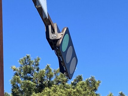 消えゆく石川の縦型信号機…わずか1.3％の「激レア」 3年後には絶滅