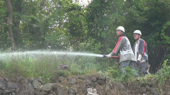 「燃え上がりがすごかった」　山梨市で枯草火災　ゴミを燃やしていたら5分足らずで畑全焼|TBS NEWS DIG